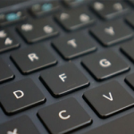Tips Cara Merawat Keyboard Laptop Agar Tidak Rusak