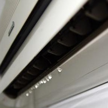 Tips Cara Mengatasi Dan Memperbaiki Air AC Menetes Atau Bocor