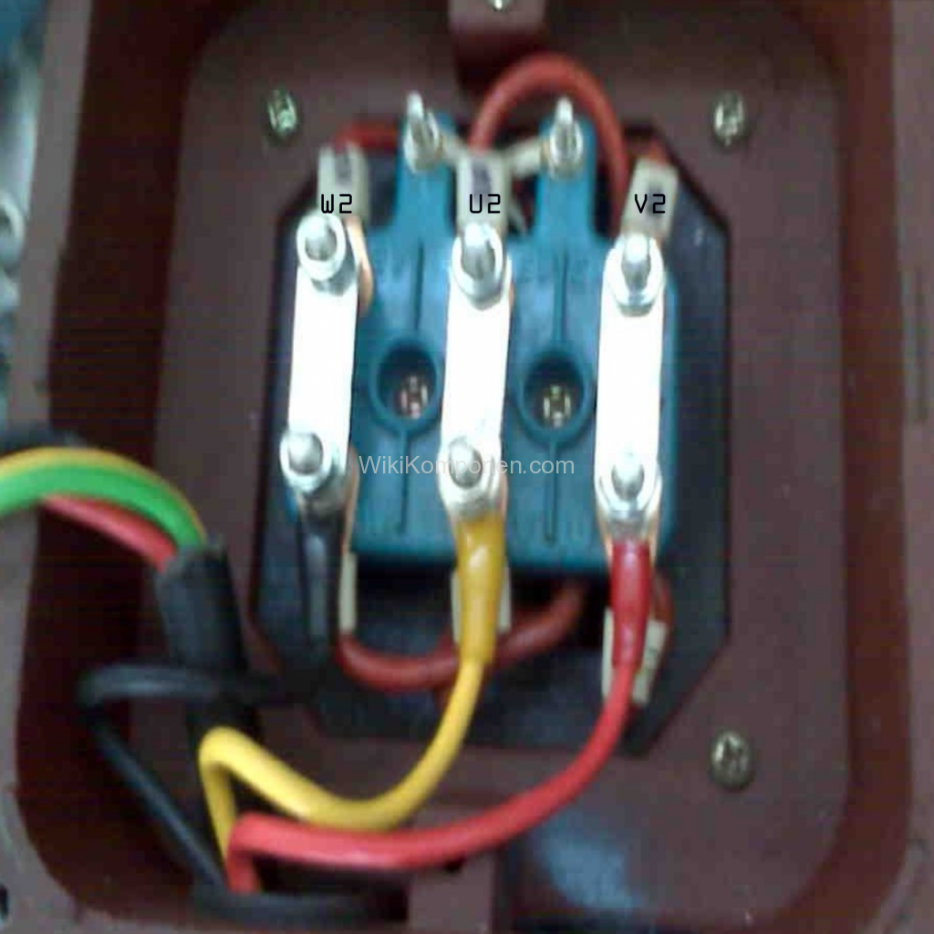 Wiring Star Delta Motor Listrik Dinamo 3 Phase - Foto fisik Koneksi Delta Motor 3 Fasa bisa perhatikan warna kabel dalam merangkai